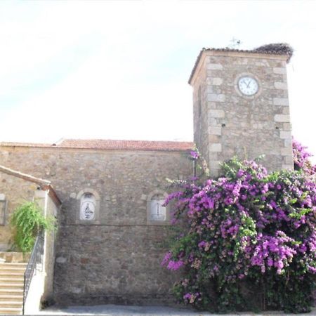 Apartamentos Turisticos Huerto El Horno Torremenga Екстер'єр фото