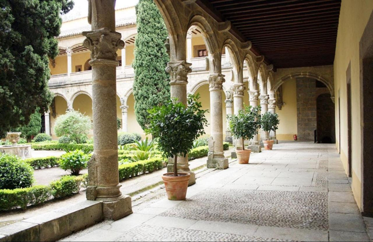 Apartamentos Turisticos Huerto El Horno Torremenga Екстер'єр фото