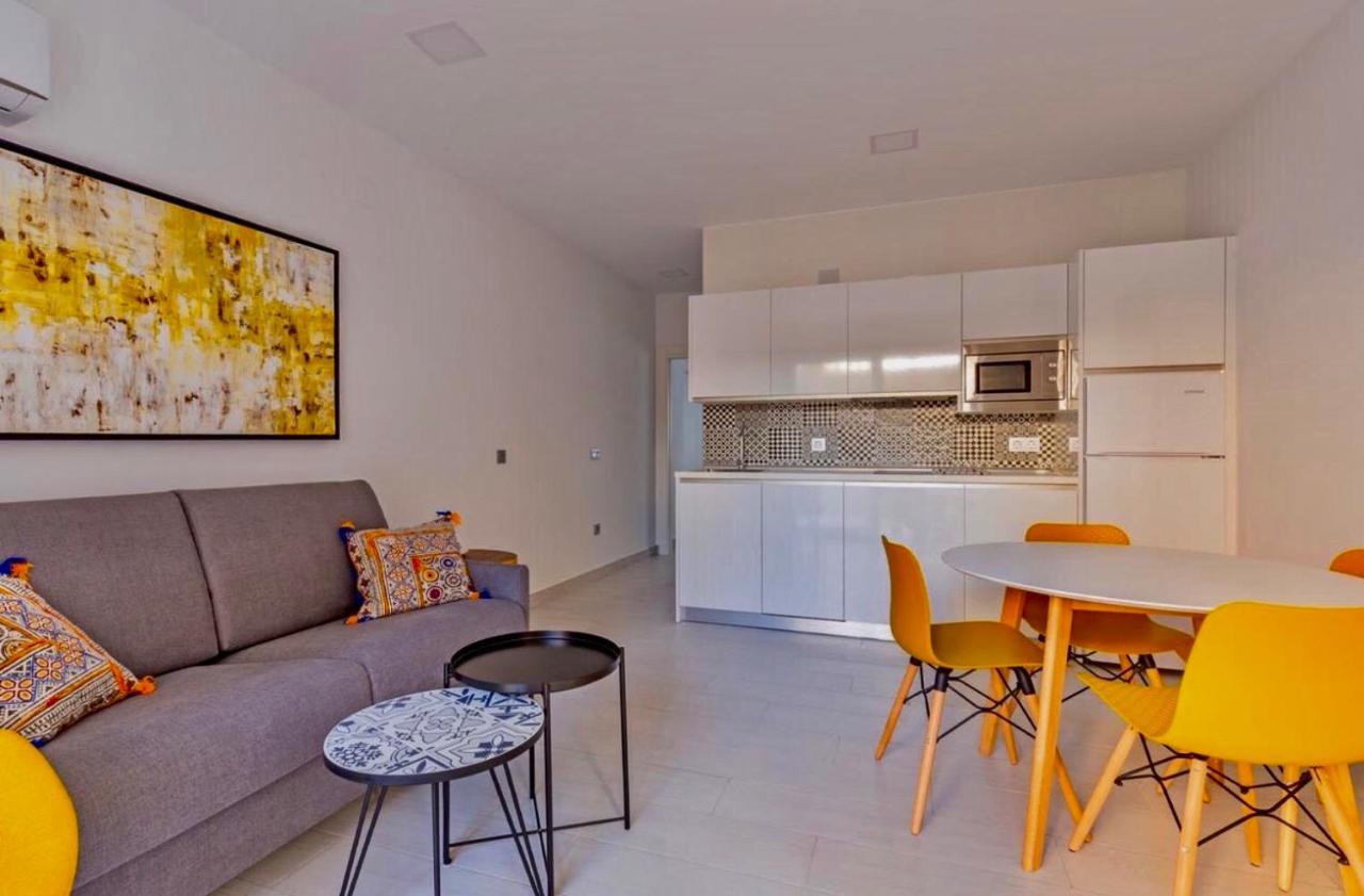 Apartamentos Turisticos Huerto El Horno Torremenga Екстер'єр фото